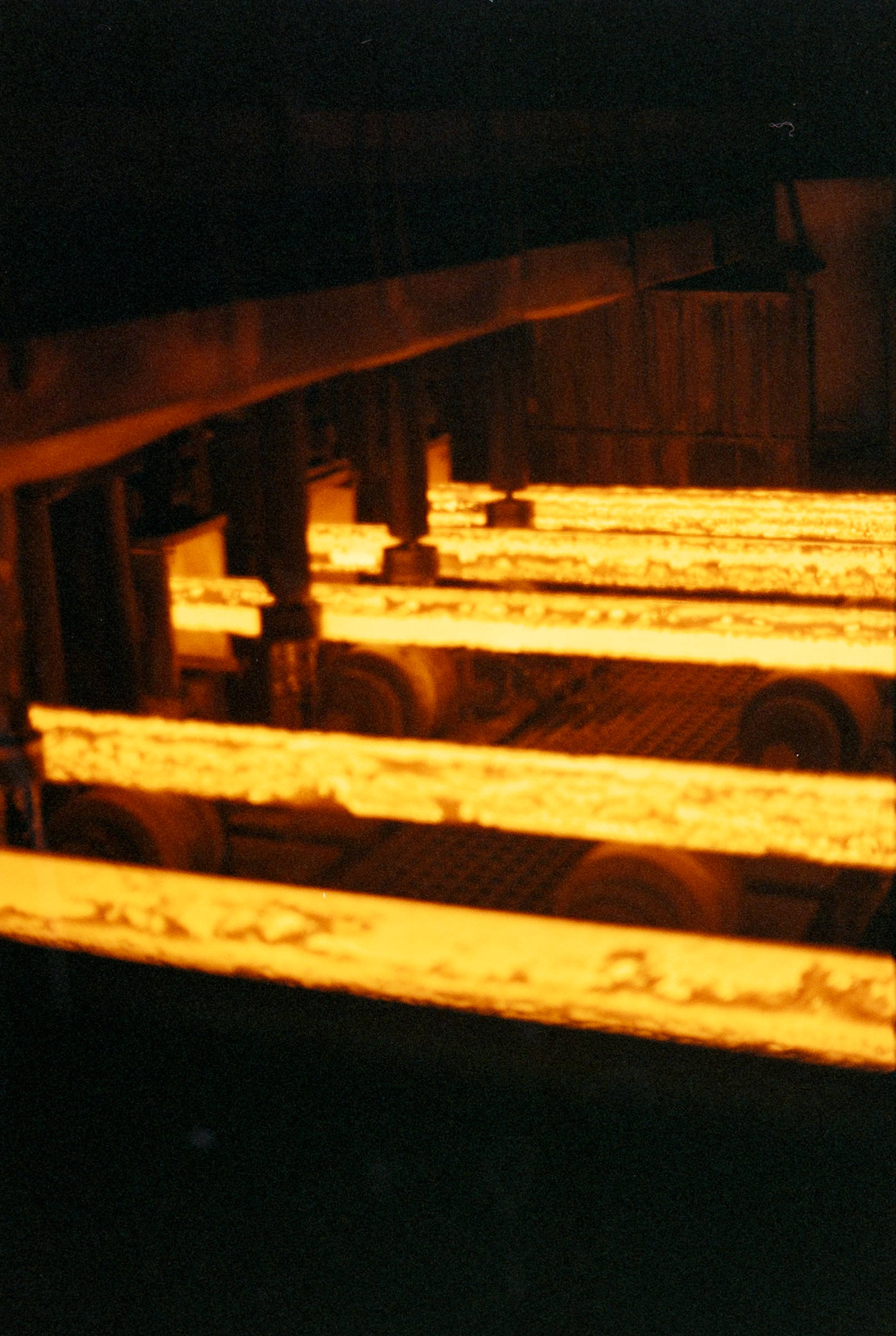 AHP film 2004 11 003 sc240828 img05 NLP